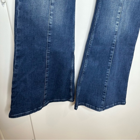 NWT Free People We The Free After Dark Mid Rise Flare Jeans Size 30 - Picture 6 of 10